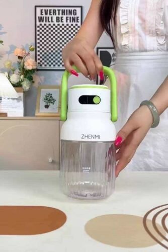 Portable Blender, Personal Blender for Smoothies and Shakes, Cordless, 33 BPA Sniffer Container, 18000RPM Motor, Leak-proof Lid with Straw Spout, USB-C Rechargeable, Easy-Clean Parts (Green) photo review
